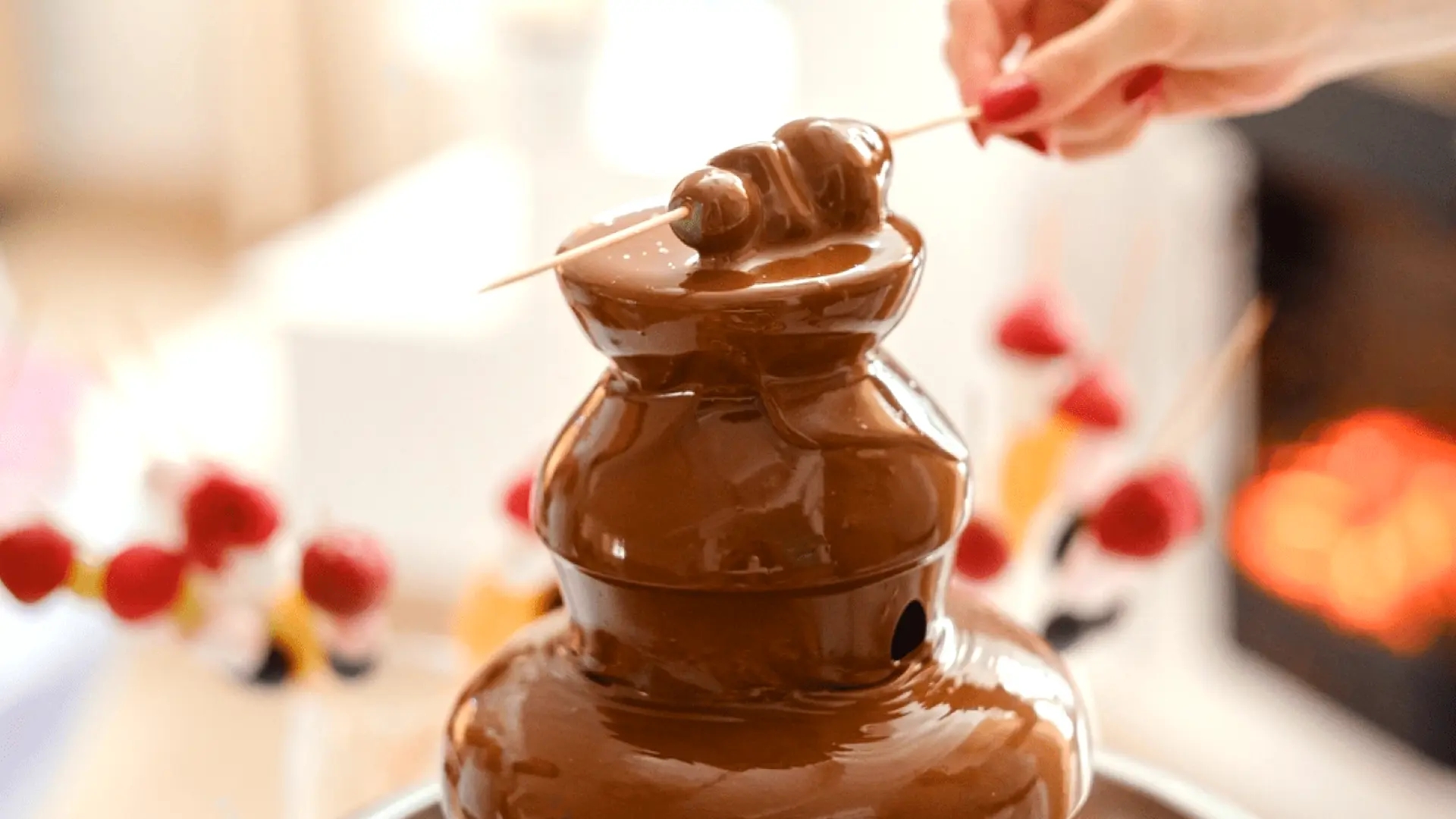 Best Chocolate Fondue Fountain Live Station Rental in Singapore [2024